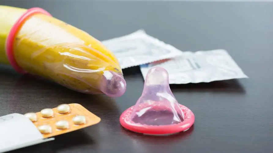 How to choose condoms? Do you need to measure the size before purchasing? Doctor: Be careful that "this material" may induce allergies