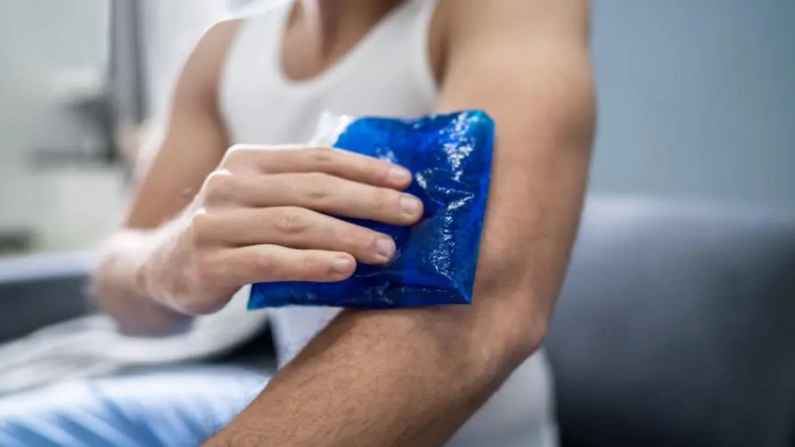 Is it more difficult to recover after a sports injury if ice application immediately reduces blood circulation? Therapist reveals 5 principles of correct ice application