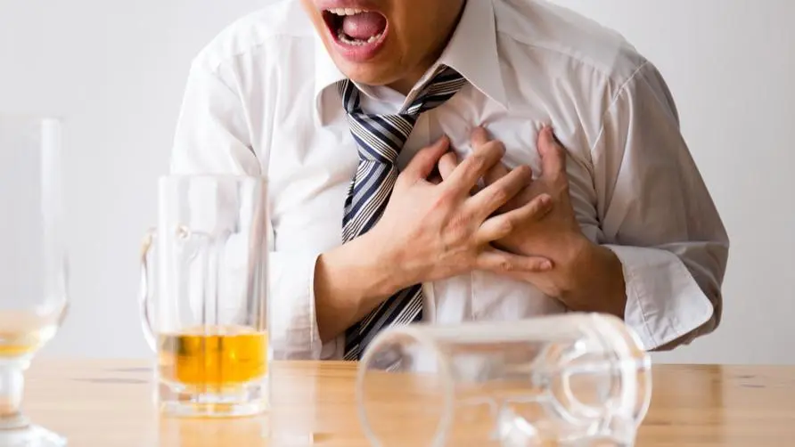 "Drink" Attention, gentlemen! Doctors warn: Drink more than "2 cans of beer" every day, beware of "8 major cardiovascular diseases" coming to your door