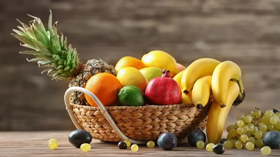 Can you eat fruit to lose weight? Is it better to "eat before a meal" than after a meal? Nutritionist: Group 1 should not eat on an empty stomach