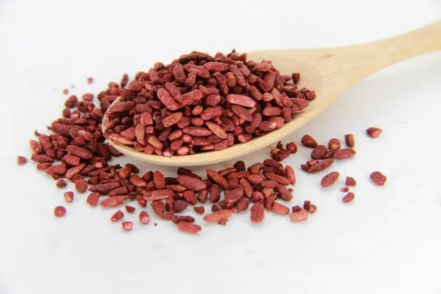 Eating red yeast rice can lower cholesterol, but lack of coenzyme Q10 reduces the effect by half! Experts reveal that "ingredient matching" is the key