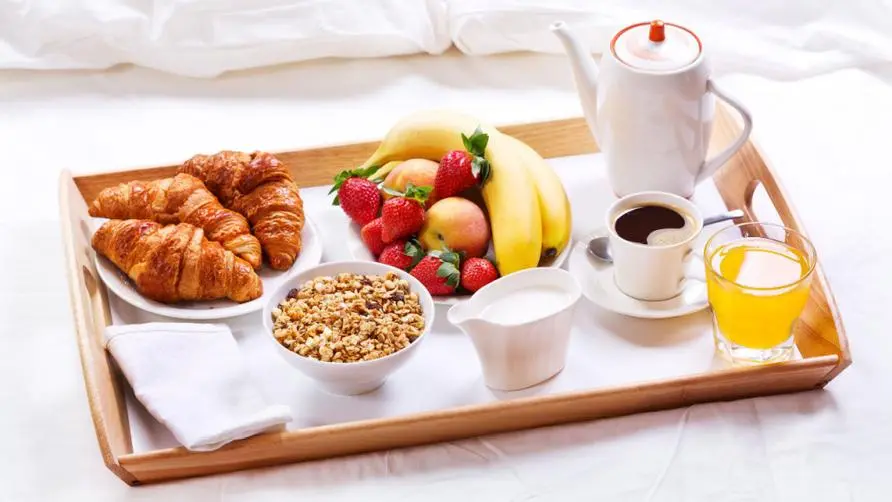 Is it faster to lose weight by replacing egg pancakes and ice cream with "Continental breakfast"? Nutritionist reveals that "this combination" has only 200 calories per meal