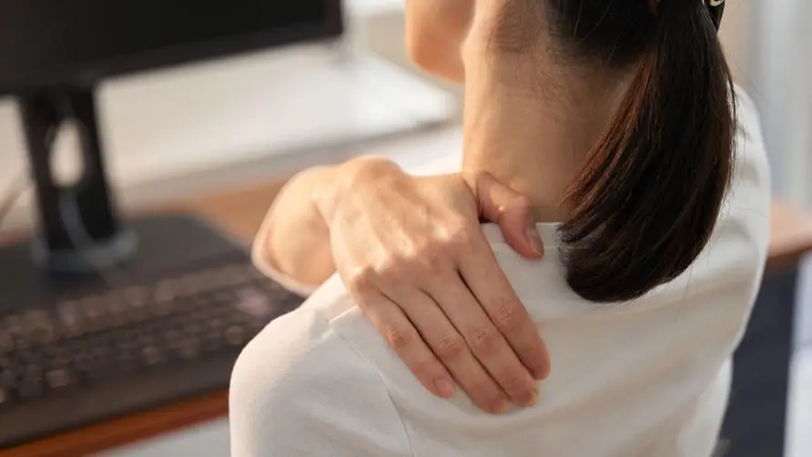 Will frozen shoulder heal on its own? Are women more likely to have the disease? Medical appeal: Seek medical attention quickly when "not lifting" occurs