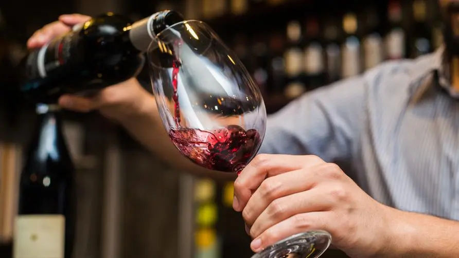 Can a glass of red wine a day help cardiovascular disease? World Federation of Heart Organizations denounces "misleading": drinking alcohol is related to six major heart diseases