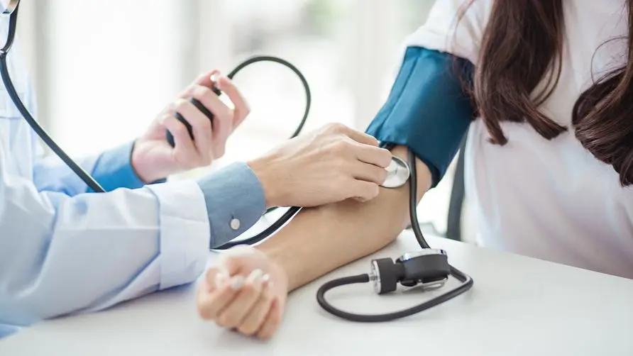 High blood pressure standards revised down! Is poor control likely to cause serious illness and death? Doctors reveal the truth about blood pressure control