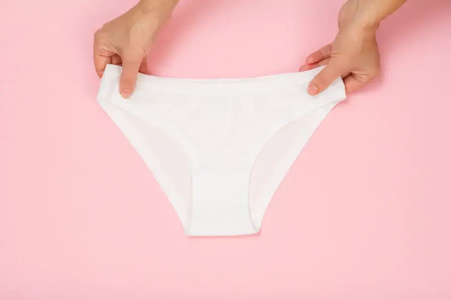 Should I buy disposable underwear before going abroad? Doctor: Don't choose "this material"! I'm afraid it will break after just one hour of wear.