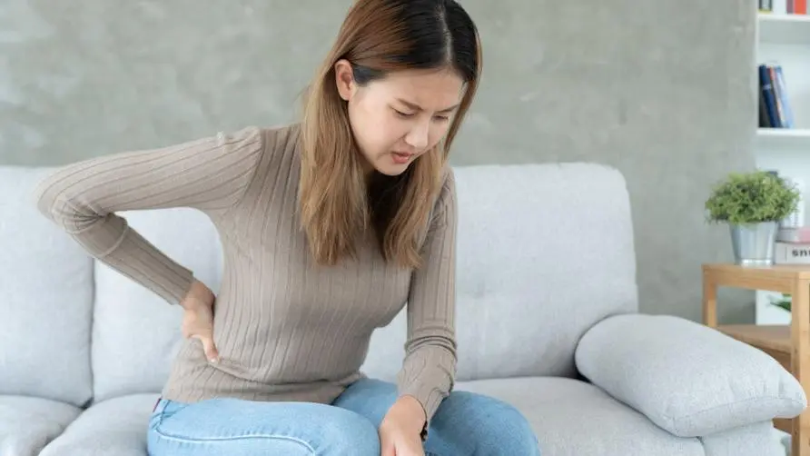 Lower back pain is no small problem! A 20-year-old woman's examination revealed that her lumbar spine was "aging prematurely"