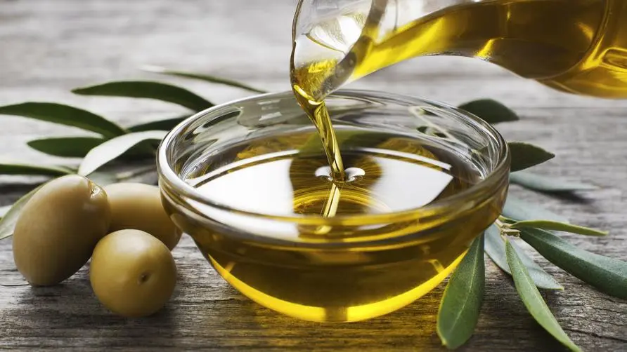 A must-eat to protect your cardiovascular system? Research shows that eating 9 grams of olive oil a day can reduce cancer deaths by 17%