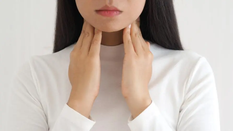 Is "swollen neck" thyroid cancer? Thyroid nodules more dangerous in young people? Doctor: Female elders with medical conditions should be careful