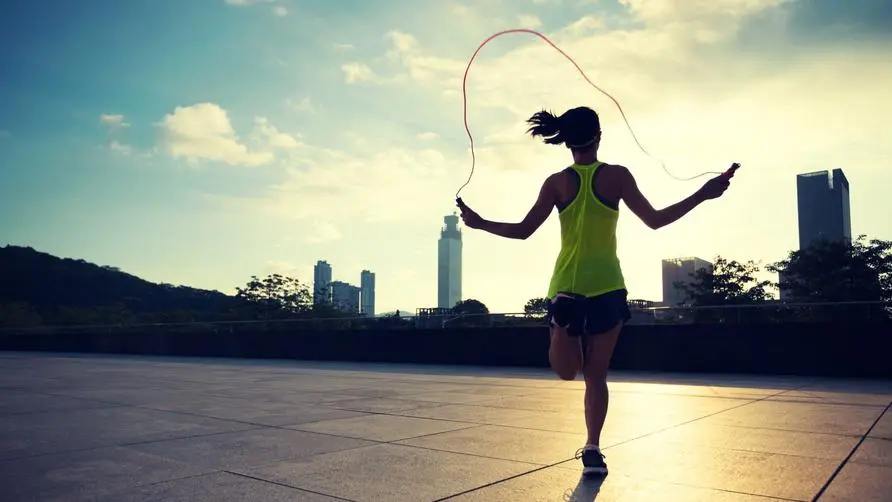 If you are unable to exercise at home during the epidemic prevention, skipping rope has become your new favorite for exercise! Novices can quickly burn fat in just 3 steps